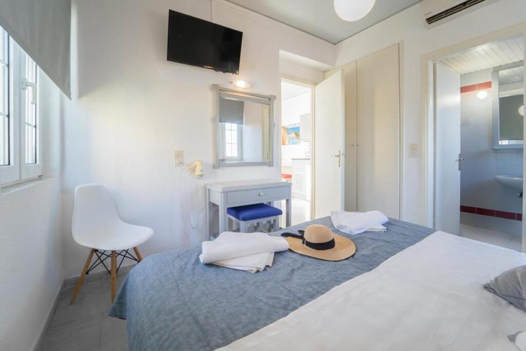 Futura Apartments Chania  ภายนอก รูปภาพ