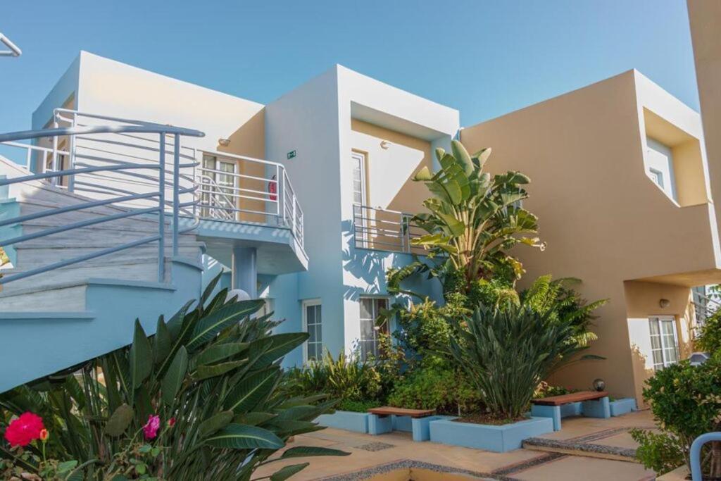 Futura Apartments Chania  ภายนอก รูปภาพ