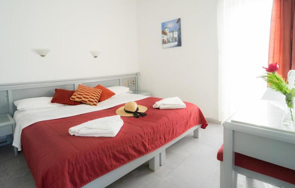 Futura Apartments Chania  ภายนอก รูปภาพ